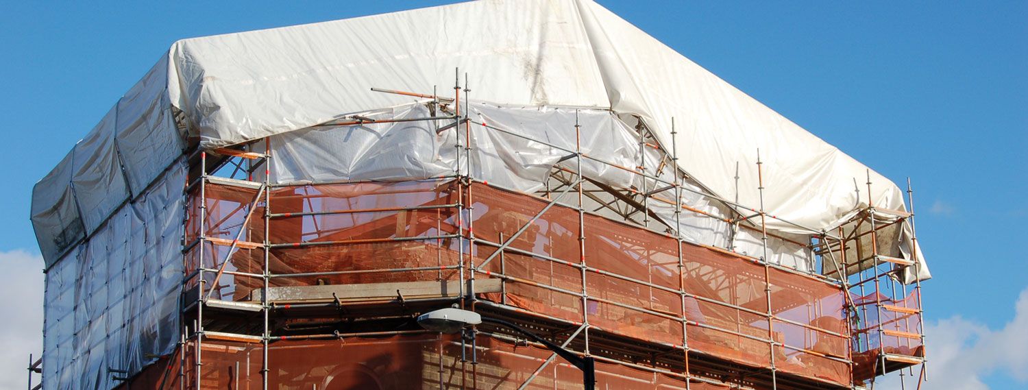 Holdon Clips securing Scaffolding Nets